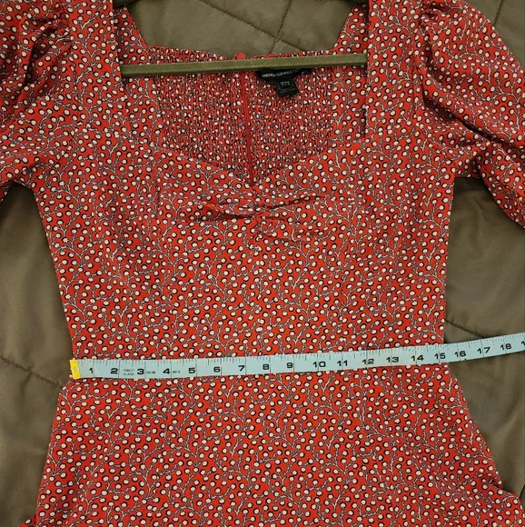 French Connection Elao Drape Puff Sleeve Dress Size 8 - EUC - Picture 10 of 11